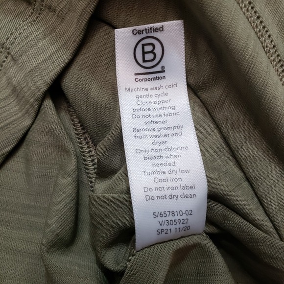 Athleta Top Womens Medium Green 1/4 Zip Long Sleeve - Picture 6 of 11